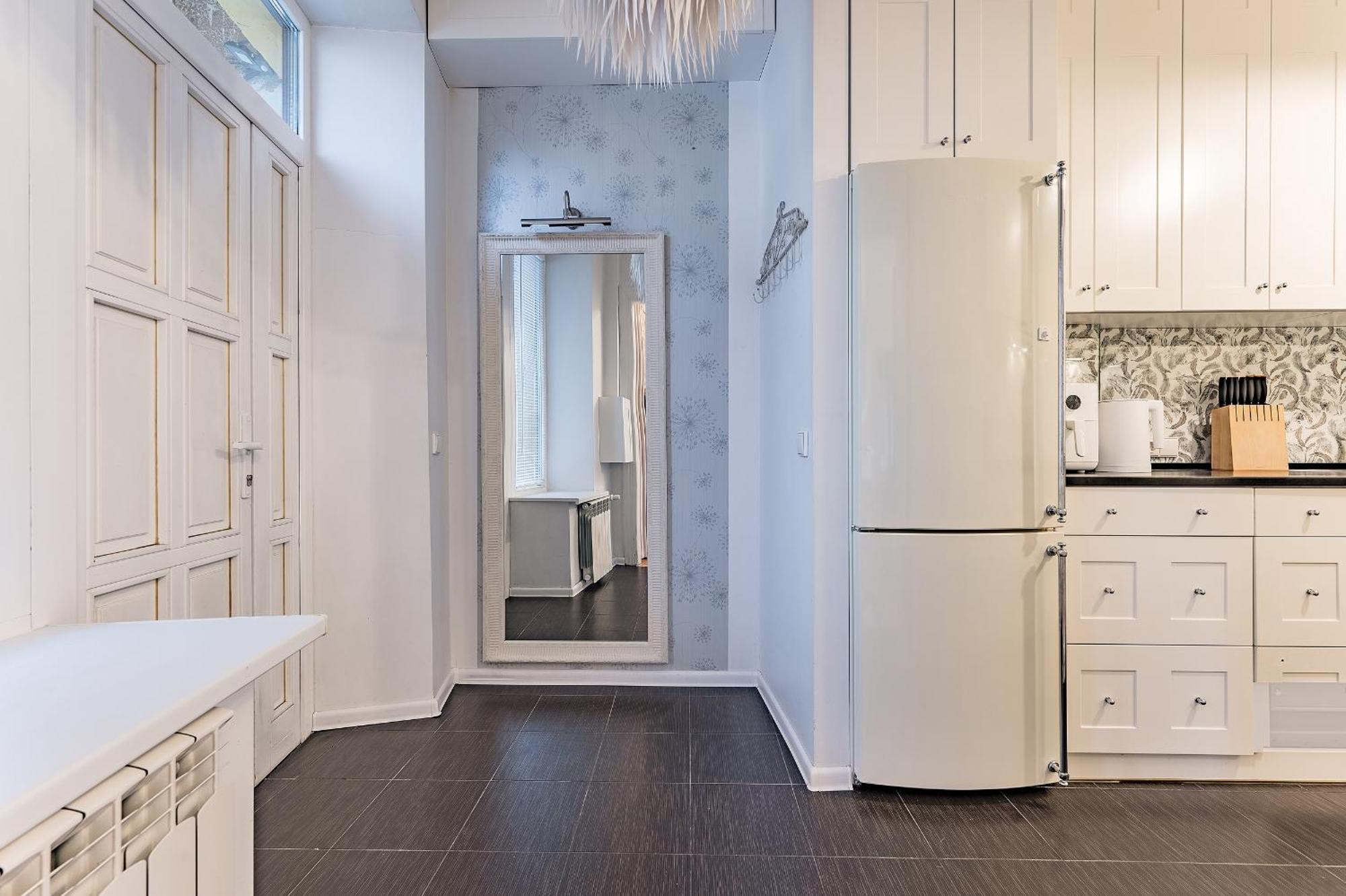 Next To Cathedral Square, Stylish 2bd Gem, Skapo St