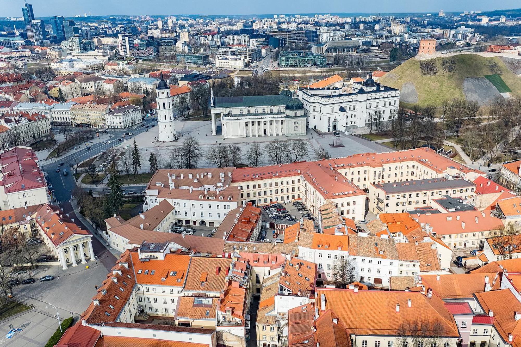 Butas Next To Cathedral Square, Stylish 2bd Gem, Skapo St Vilnius